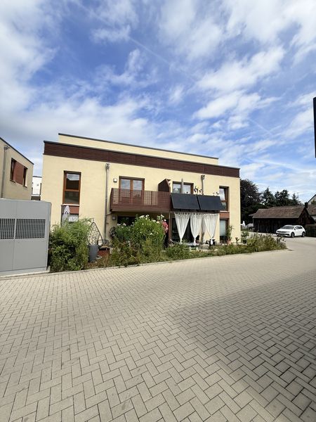 1 MONAT MIETFREI !! Wunderschöne 3-Zimmer-Wohnung mit Balkon – Ihr Traumzuhause wartet!